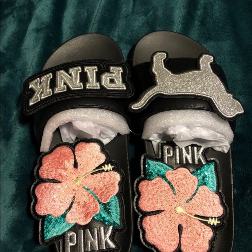 BNWT Pink Victoria’sSecret Hibiscus/PINKDog Slides - Picture 3 of 8
